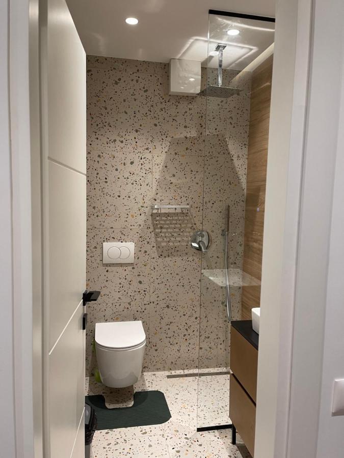Downtown Studio Apartments Тирана Экстерьер фото