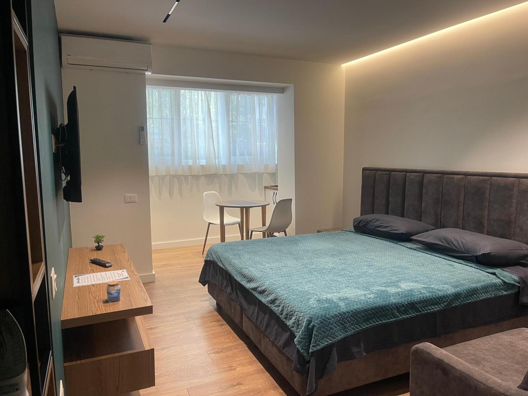 Downtown Studio Apartments Тирана Экстерьер фото